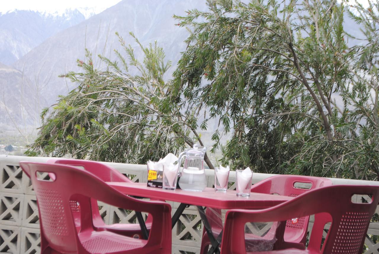 Cozy Lodge Gilgit Kültér fotó